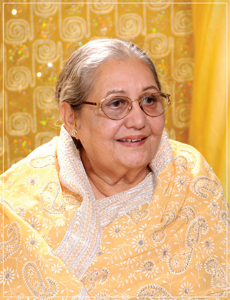 Begum Anees Khan, Founder Principal